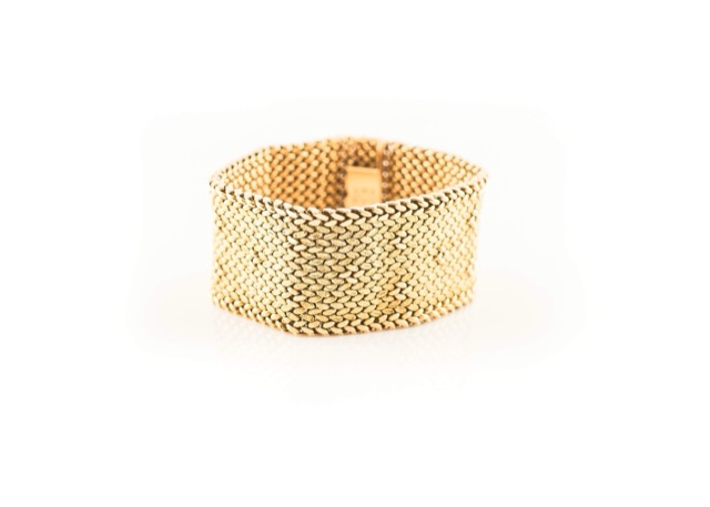 Gold bracelet