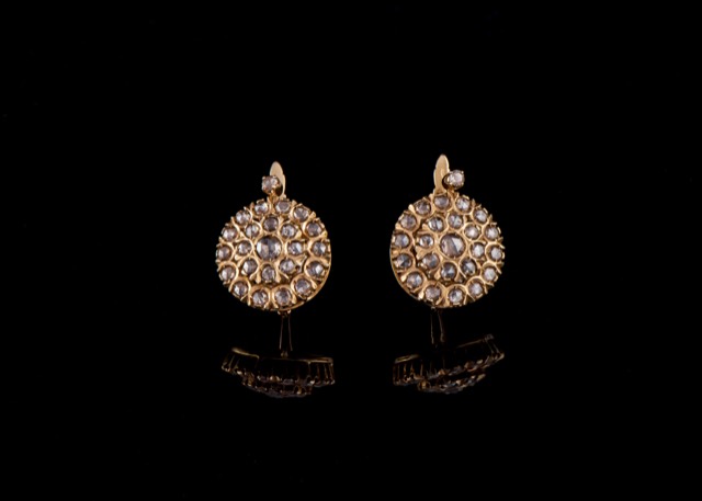Diamond earrings