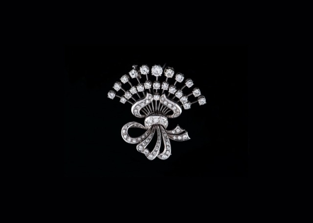 Diamond brooch